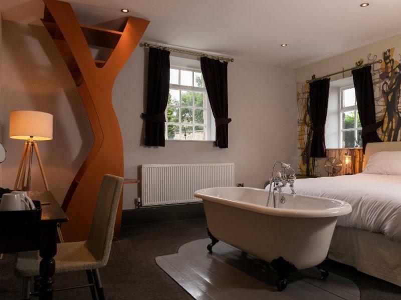 The Craven Heifer Bed and Breakfast Addingham Exteriör bild